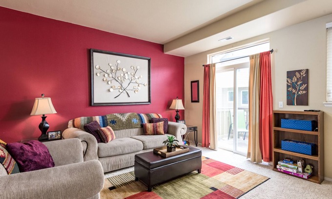 Columbine Valley Apartment | EXPLORE LITTLETON - Quiet community and central.