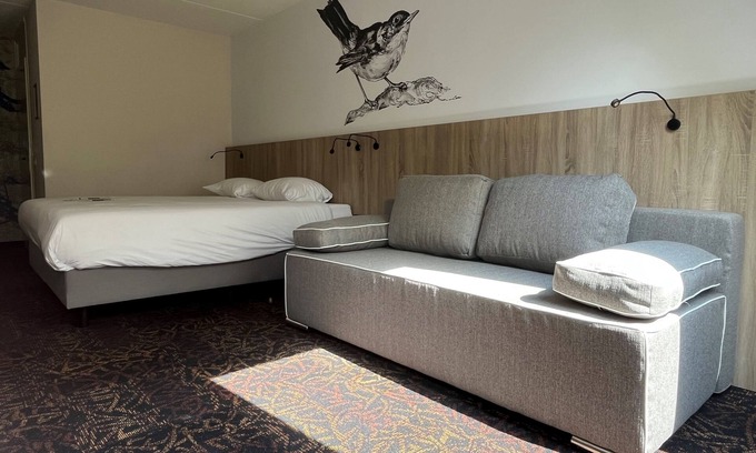 Bruggenmors Hotel | Explore The Best Of Enschede — Museums, Trails, And Free Parking Nearby
