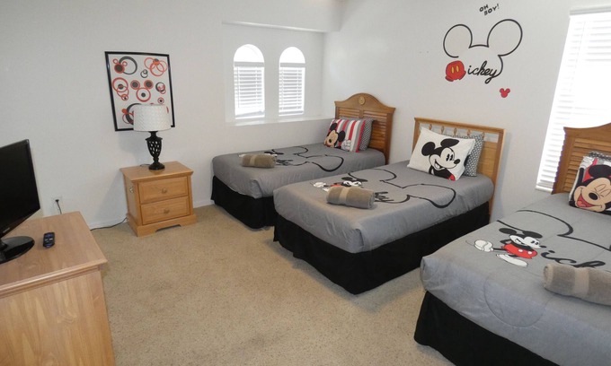 Calabay Parc Villa | Exquisite Calabay Parc 5+ Bedroom 4-Bath Villa - 20 min to Disney