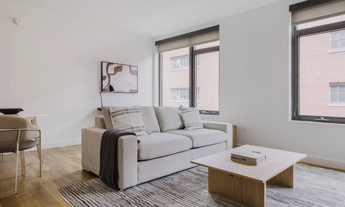 Navy Yard Apartment | Exquisite Navy Yard Jr 1BR w/Gym, near Nightlife & Food, by Blueground