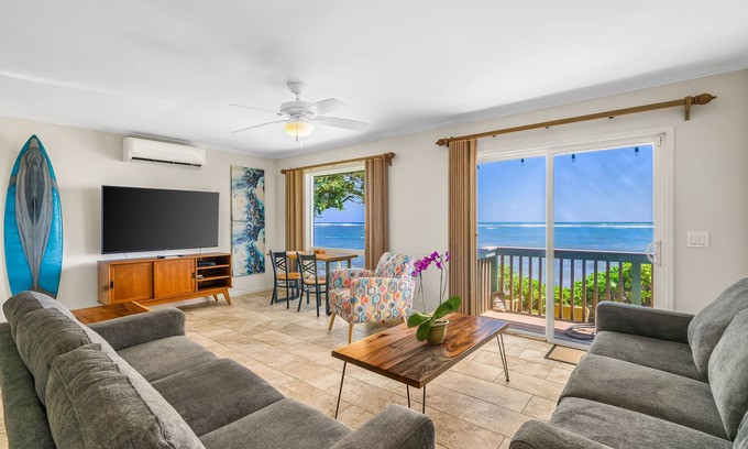Wailua House | Exquisite Oceanfront Home, 4 Bedrooms, 2 Baths, Central A/C, Sleeps 8
