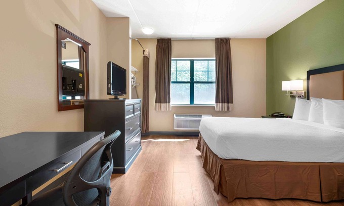 Monmouth Junction Hotel | Extended Stay America Suites Princeton South Brunswick