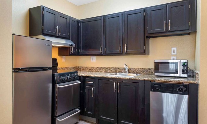 Norcross Hotel | Extended Stay America Suites Atlanta Norcross Peachtree Corn