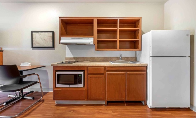 Gainesville Hotel | Extended Stay America Select Suites Gainesville
