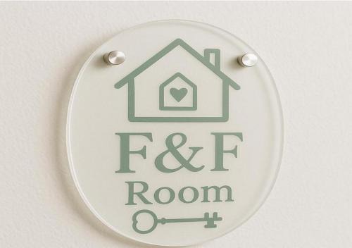 Santa Caterina Apartment | F&F Room