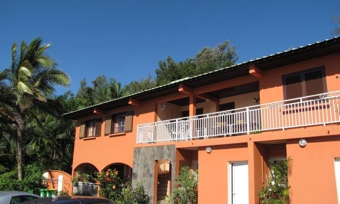 Petite-Ile House | F3 apartment in the heart of Petite Ile