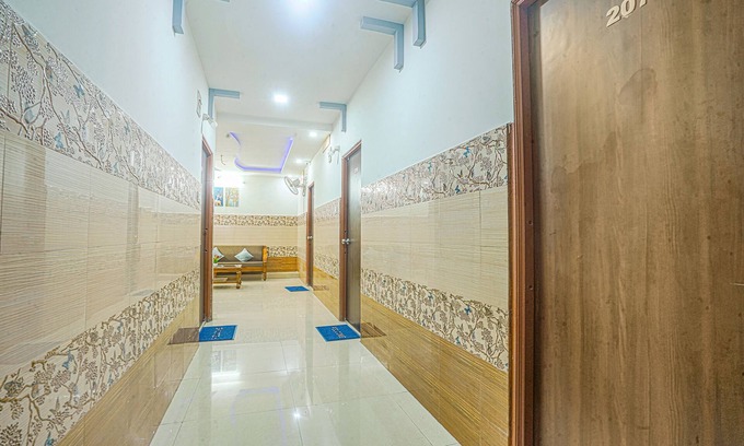 Hingana Hotel | Fabhotel Comfort Room