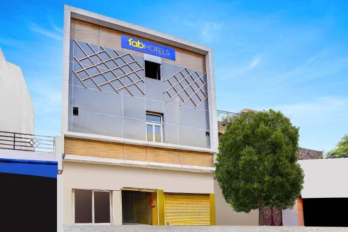Kanpur Hotel | FabHotel Ratraksh