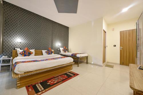 Dhanaulti Hotel | FabHotel Sizzling Resort & Adventure - Nr Main market