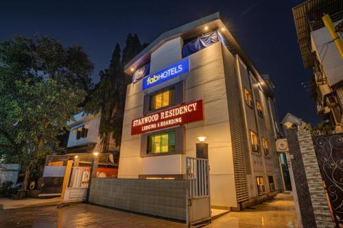Navi Mumbai Hotel | FabHotel Starwood Residency - Behind BMW Car Showroom