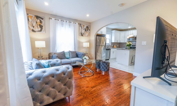 Montclair Apartment | Faboulous and Cozy Apartment in Montclair, NJ