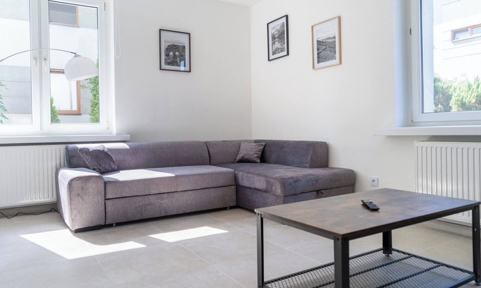 Katowice Apartment | Fabryczna Comfy Apartment