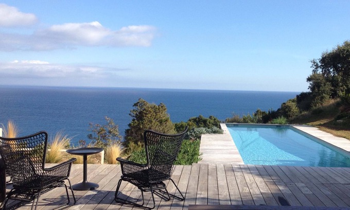 Pinarellu Villa | Facing the sea, air-conditioned villa for 10 people, with spa and secure heated pool