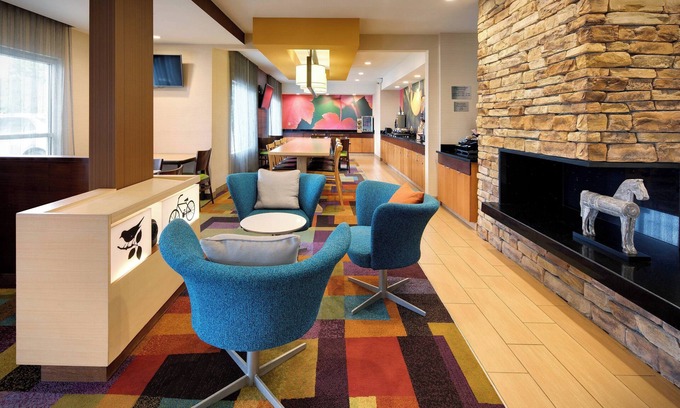 Wayne Hotel | Fairfield Inn and Suites by Marriott Indianapolis Airport