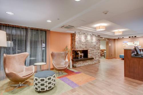Woburn Hotel | Fairfield Inn Boston Woburn