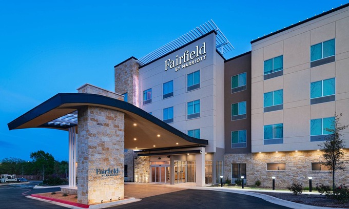 Georgetown Hotel | Fairfield Inn & Suites By Marriott Austin Georgetown