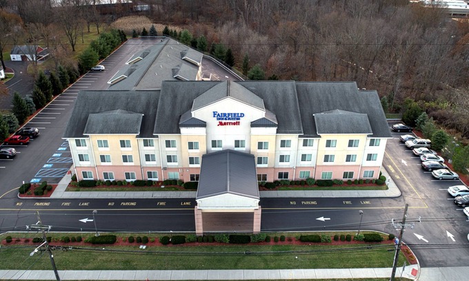 Edison Hotel | Fairfield Inn & Suites by Marriott Edison-South Plainfield