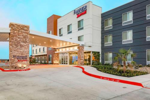 Ira Hotel | Fairfield Inn & Suites by Marriott Snyder