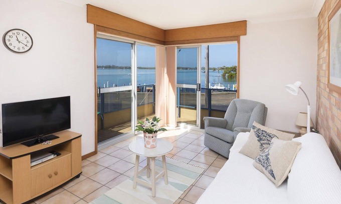Tuncurry Apartment | Fairholme 12 - Overlooking Wallis Lake