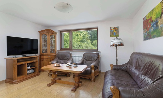 Bystra Apartment | Fałata 208 | Bystra | Cosy Apartment in the Mountains | Terrace | Garden | Park