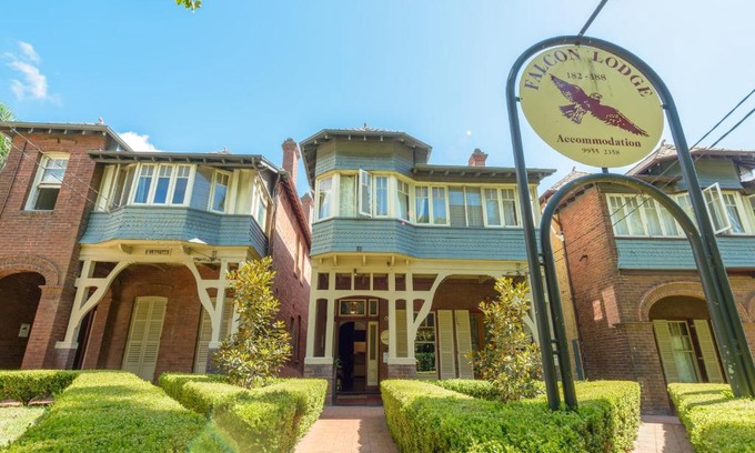 Cammeray Cabin | Falcon Lodge