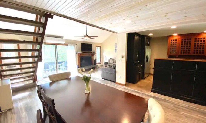 North Conway House | Fall 2025 now open!