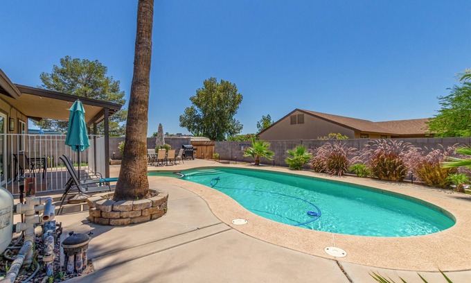 Chandler House | Fall Special! Private Pool/Spa! Ping Pong!