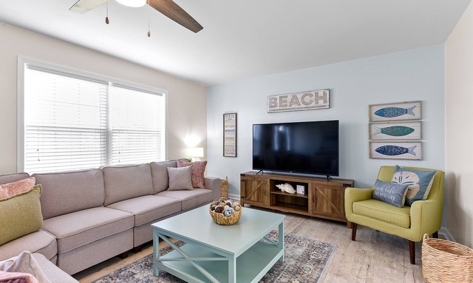 Milton House | Fall @ the Beach! Sea Witch & Jazz Festivals. Plus Art Galleries & Museums