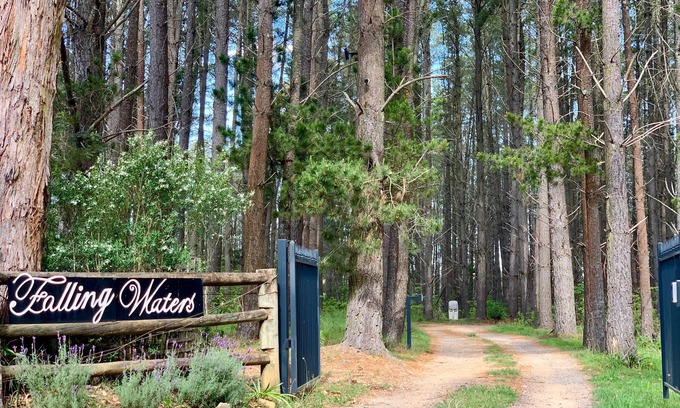 Colo Vale Cabin | FALLING WATERS COLO VALE