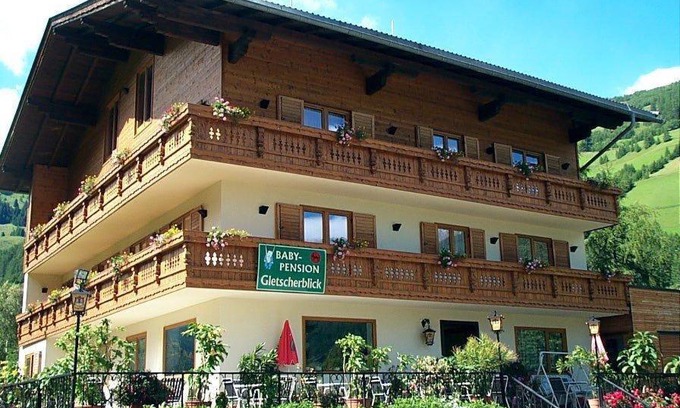 Heiligenblut House | Familienpension Gletscherblick