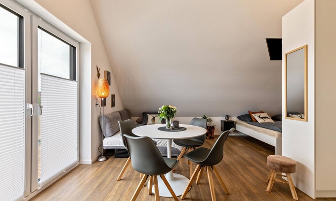 Deffingen Apartment | Family Apartment Fewo Parkside S6 | 8Min to Legoland | Balcony & Parking