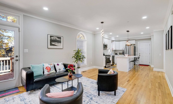 Seven Corners House | Family Escape near DC: King Suite 5 beds, 4 br/2.5ba, 3rd Floor Game Tables