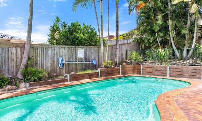 Albany Creek House | Family Escape with Pool & Garden in Albany Creek