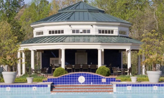 Berkeley Resort | Family Friendly 4 Bedroom Suite @ Greenspring Vacation Resort