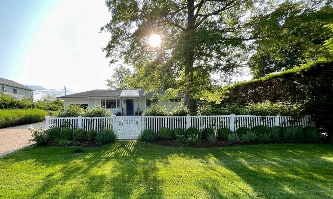 Culloden Shores House | Family Friendly Beach House w/Private Beach at the End of the Block