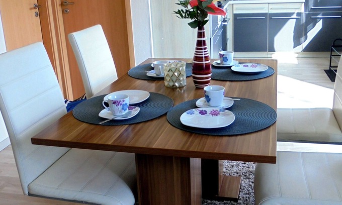 Onderdijk House | Family-friendly holiday home "Zum Leuchtturm" - pure relaxation .