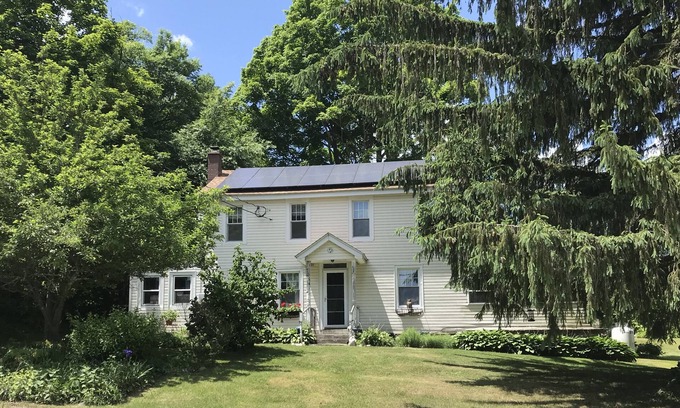 Craryville House | Family friendly. In nature & all things Berkshire. Equidistant Hudson/GtBarr,MA