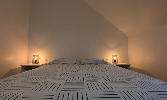 Valencay Cottage | Family Getaway Near Château de Valençay with Private Terrace