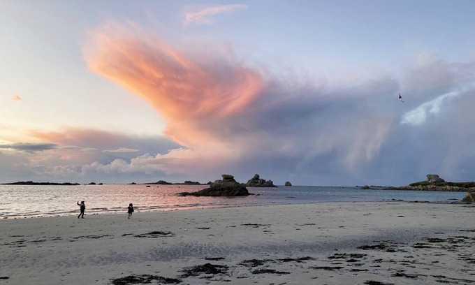 Santec House | Family home 300m from the sea, with swimming pool