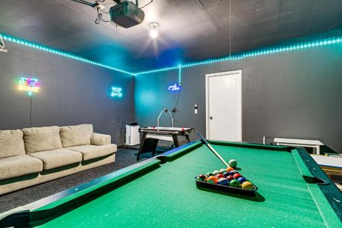 Indian Springs House | Family Home with Game Room and Deck in Spring!