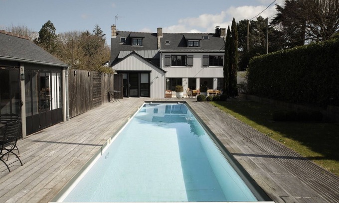 Saint-Briac-sur-Mer House | Family house with swimming pool in Saint Briac sur mer Professional Ad