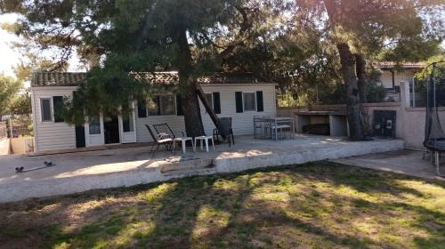 Spata-Artemida House | Family mobile home solar powered near the sea and the airport