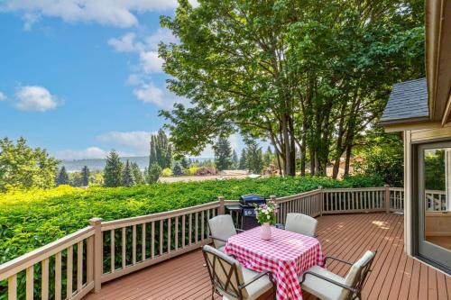 Overlake House | Family Redmond Home with AC 3 mins to MSFT