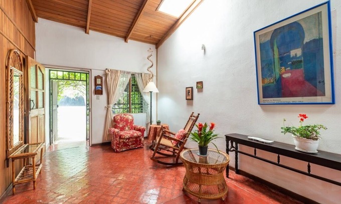 San Pedro House | Family retreat in San Pedro