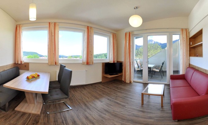 Faak am See Apartment | Family vacation on Lake Faak with its own bathing beach, adventure playground, hiking