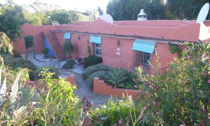 Rio Velez Villa | Family villa with pool & spectacular views