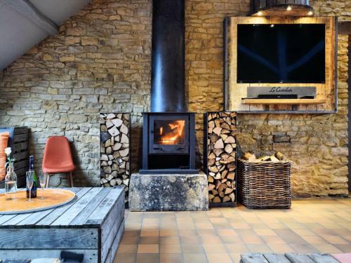 Sainte-Cecile House | Fancy Holiday Home in Sainte-Cécile with Pool House & Indoor Pool