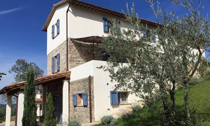 Monte Castello di Vibio House | Fantastic holiday villa in the heart of Umbria