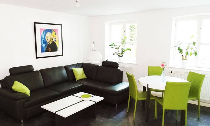Jagervorstadt Apartment | Fantastic quiet location in the immediate vicinity of Sanssouci Palace