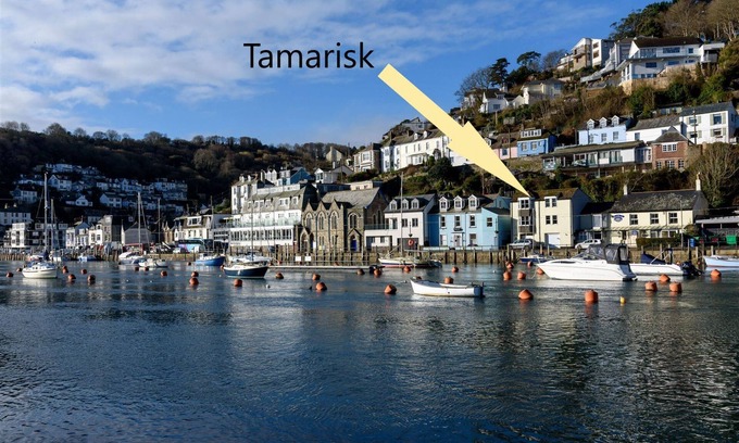 West Looe House | Fantastic river side house with garage parking